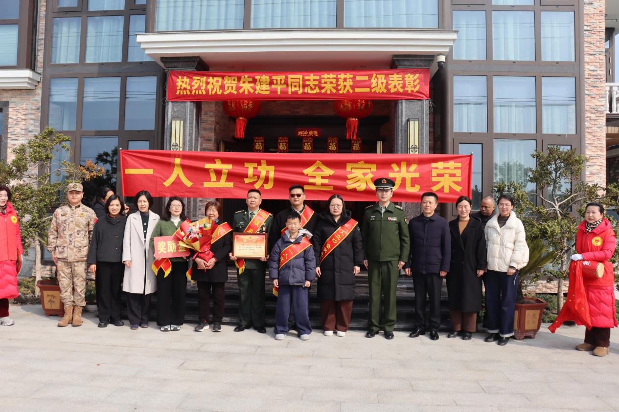 图片7.jpg 图片7.jpg